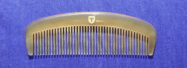 dressing horn comb